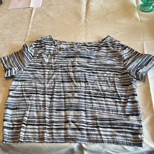 Just Female Black and Gray Striped Short Sleeve Top